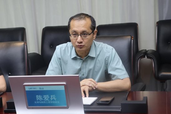 强教必先强师