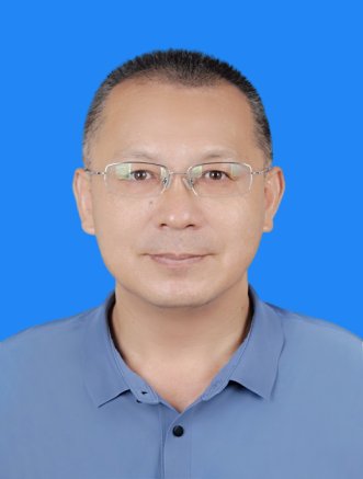 砺剑铸金育新人