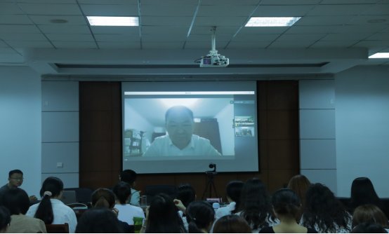 U8集团官网官方网站平台介绍在文法楼