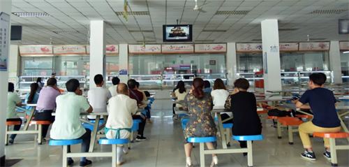 1df7c1d1157d42fe94787c84bb72d9c4.jpg 同题参见