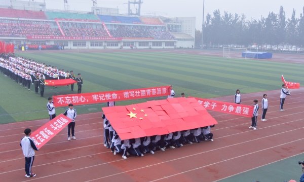 dae90063e2864a19acf95c2c0d742b0f.jpg 10月17日上午